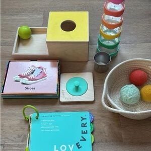 Lovevery “The Inspector” 7-8 Month Toy Set